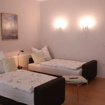 Mathilde Apartment *